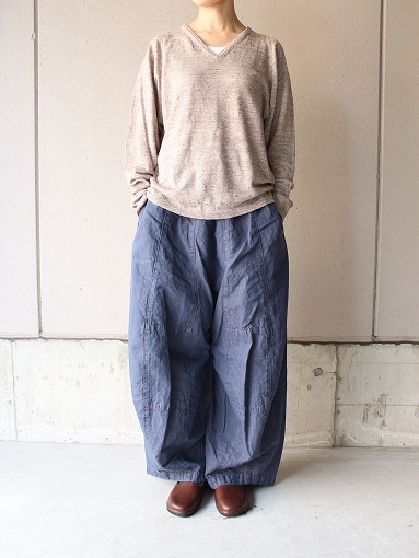 GRANDMA MAMA DAUGHTER　ドルマンスリーブのVネックニット_b0139281_12424094.jpg