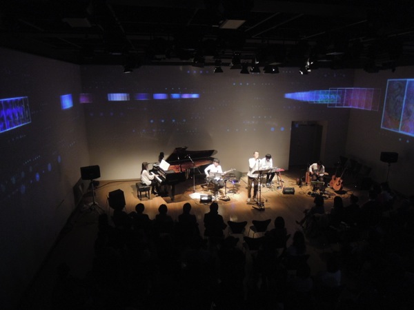 Yongenライブ「新月の夜の唄詩絵」フォトレポート_e0030586_14194578.jpg