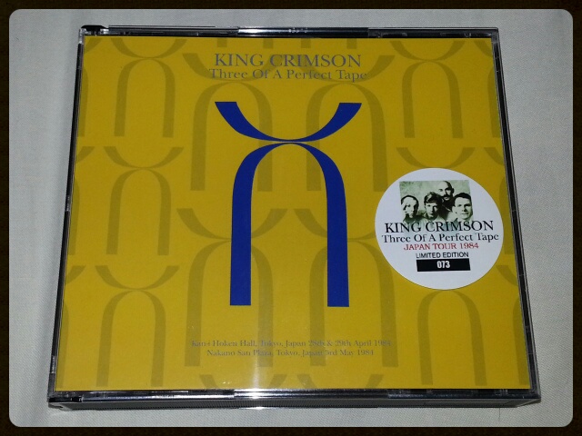 KING CRIMSON / THREE OF A PERFECT TAPE_b0042308_21405937.jpg