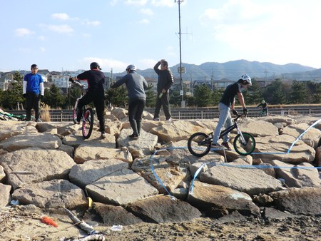 RIBOトライアルシューズ : トライアル自転車 BMX ピスト 自転車