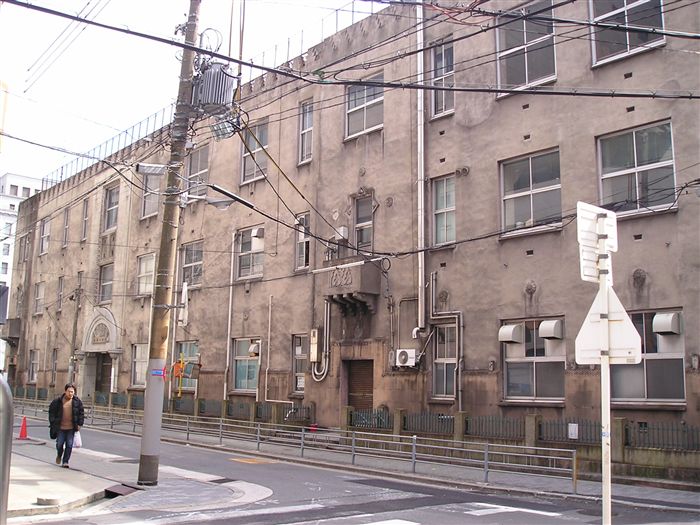 懐徳堂旧阯碑+愛日小学校-その2_f0139570_3375730.jpg