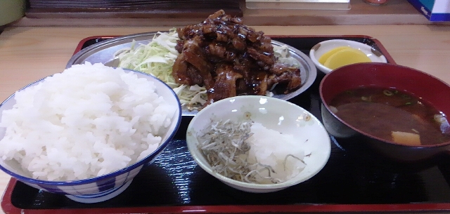 御食事処 川勝 お昼のガッツリ焼肉定食の王道!これ知らないと損します!!! 四日市市芝田_d0258976_20583622.jpg