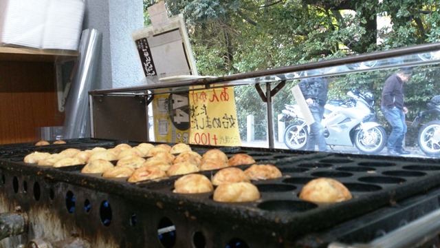 たこ焼きでなごみます_e0167593_17452.jpg
