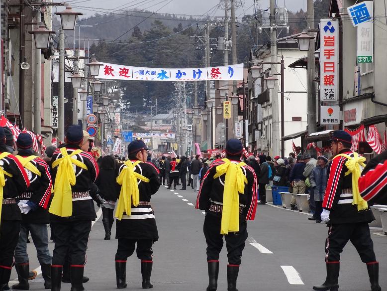 天下の奇祭・一関市大東大原の水掛祭に行った_f0075595_139658.jpg