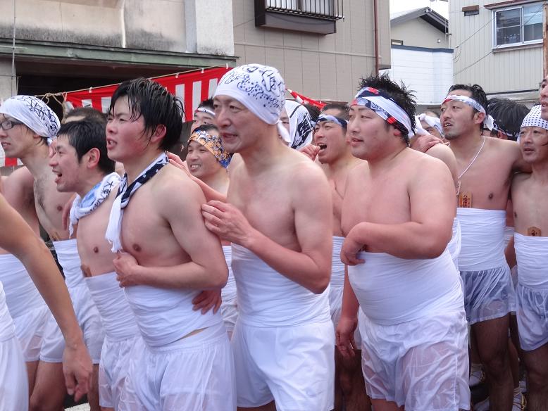 天下の奇祭・一関市大東大原の水掛祭に行った_f0075595_1551311.jpg