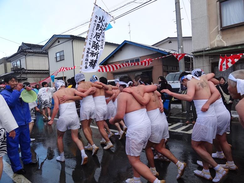 天下の奇祭・一関市大東大原の水掛祭に行った_f0075595_1552711.jpg