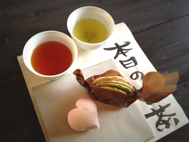 茶和や香(10)、午後のお茶会_b0220318_17224199.jpg