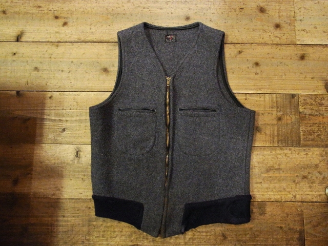 ～　1950\'S　WOOL VEST　～_c0155051_1332936.jpg