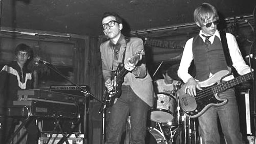 Elvis Costello & The Attractions_e0045459_9373714.jpg