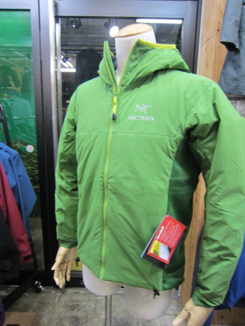 ARK\'TERYX ・・・ Alpha SL JACKET & Beta SL JACKET!!_d0152280_4272992.jpg