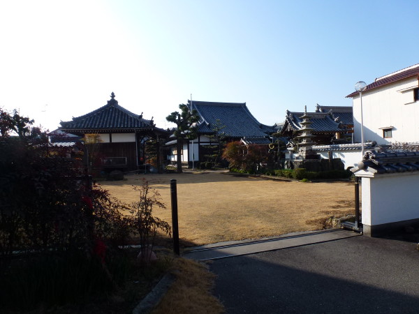 三木市散策記　on　2013-2-3　その4　稱念寺（称念寺）_b0118987_7445124.jpg