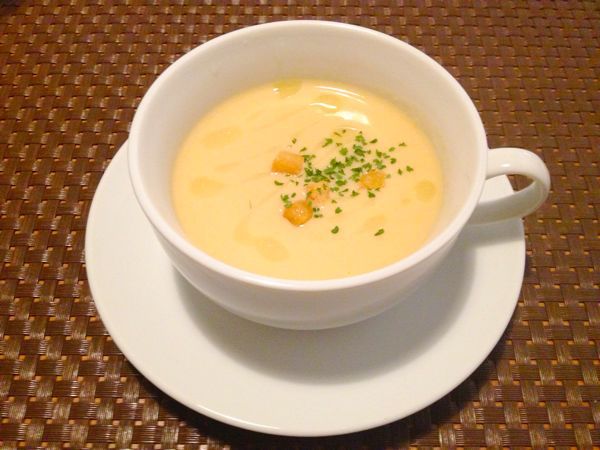洋風ダイニング ku.lunch (クランチ)_e0292546_2193324.jpg