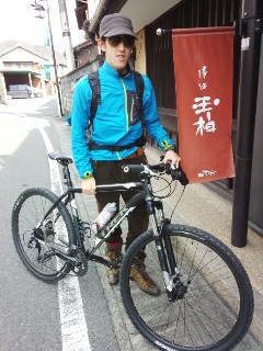 プチ便り(自転車でご来店とバレンタイン)_a0206870_11272023.jpg