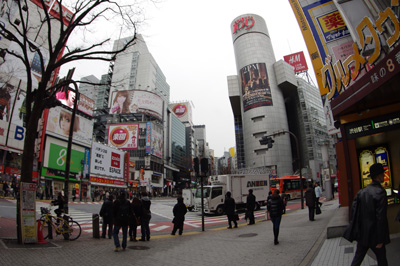 2月15日(金)の渋谷109前交差点_b0056983_1125517.jpg