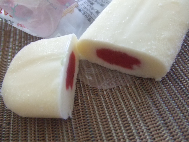 シャトレーゼアイスいろいろ_f0076001_127996.jpg