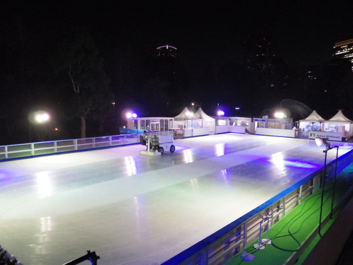 e0123104_8104135.jpg