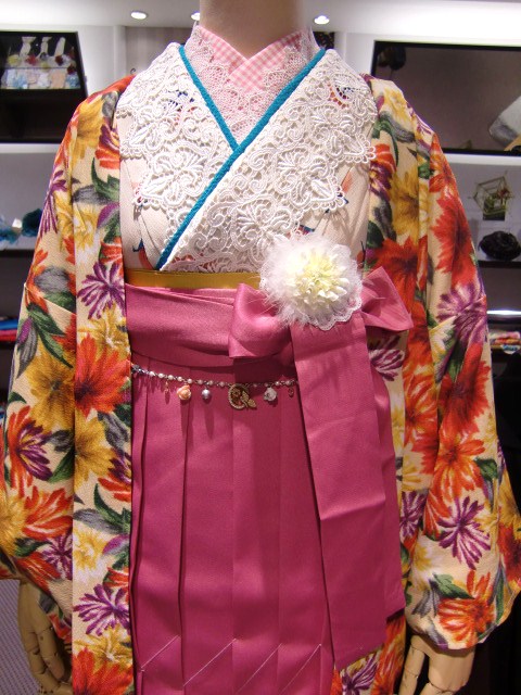 *豆千代モダンの袴スタイル*_e0167832_17201376.jpg