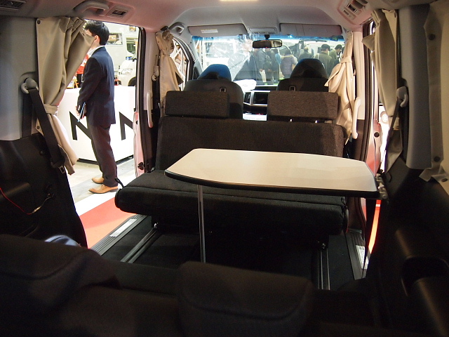 ◆ジャパン キャンピングカーショー2013 レポート②_b0008655_16135676.jpg