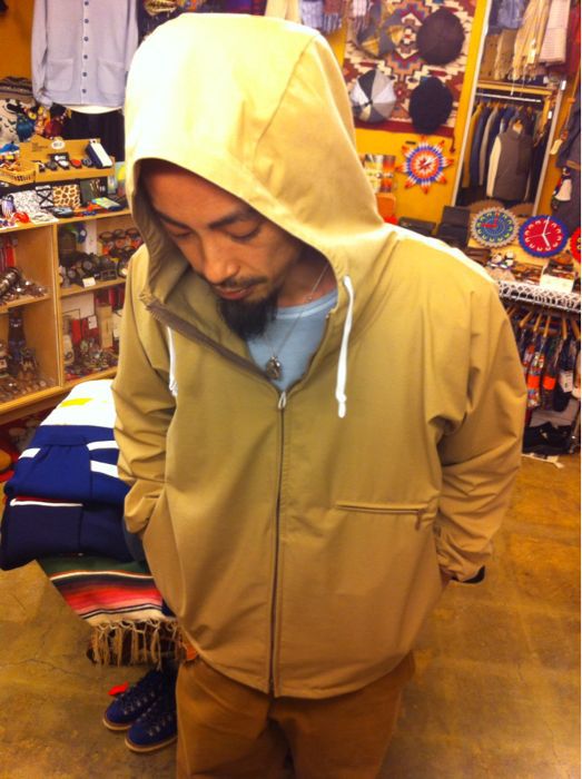 【N.O.UN】的 \"CAGOULE\"_d0227059_0194877.jpg