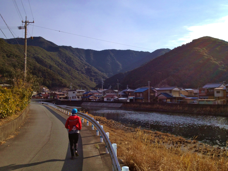 2013/02/13-14 姫越山〜座佐の高トレイルランニング_b0220886_1011267.jpg