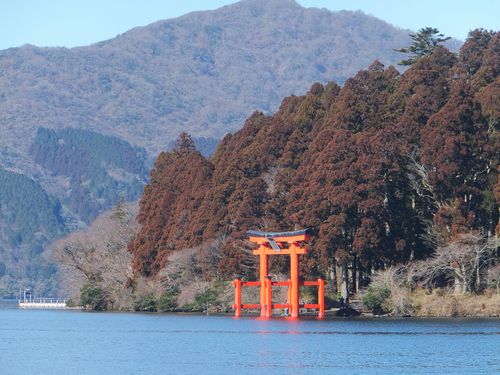 ぶらりと箱根へ蕎麦を食しに行く　#1：元箱根へ_f0120102_16363742.jpg