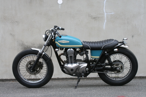 250TRカスタム T様号写真_a0164918_21295851.jpg