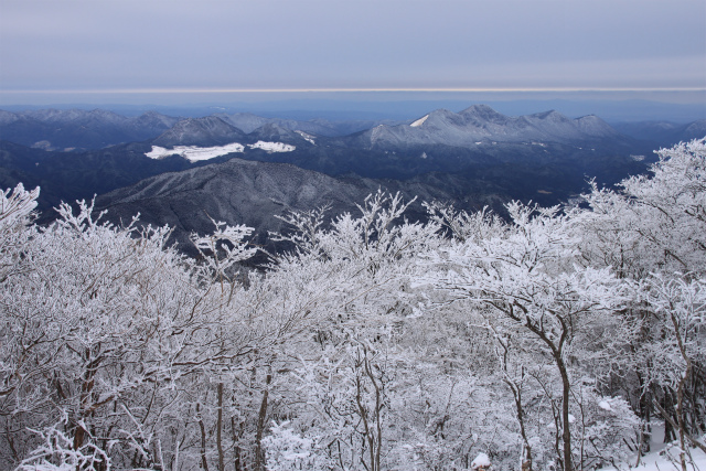 霧氷の三峰山　奈良県_d0055236_224240100.jpg