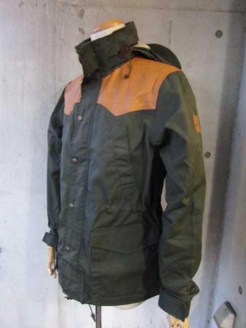 春に良い感じ♪♪。。。PENFIELD Inter... HUDSON WAX CLOTH FIELD PARKA JKT その②_d0152280_21132580.jpg