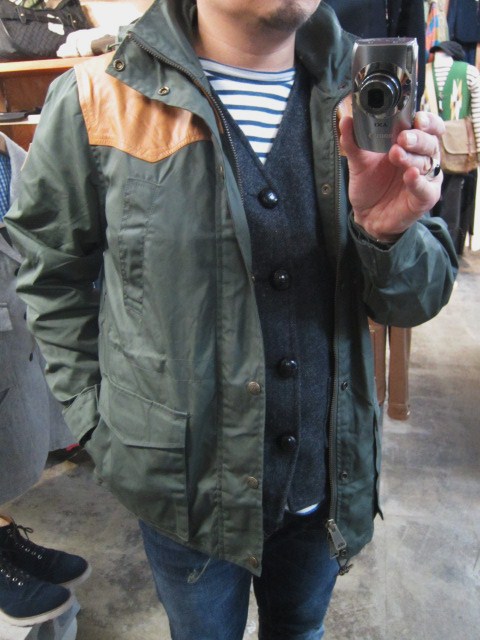 春に良い感じ♪♪。。。PENFIELD Inter... HUDSON WAX CLOTH FIELD PARKA JKT その②_d0152280_21144157.jpg