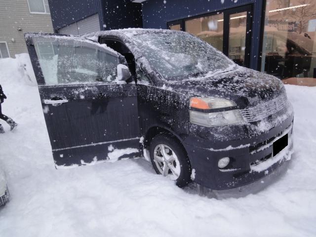 ☆皆様の愛車・納車準備は着々と進んでおりますよ！！☆（伏古店）_c0161601_2044370.jpg