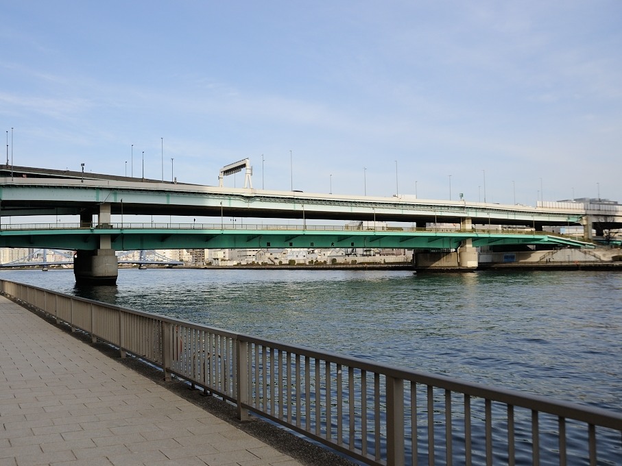 a0017909_0341992.jpg