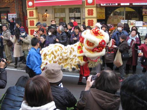 横浜中華街の祝舞遊行を観に行こう_c0217931_1146622.jpg