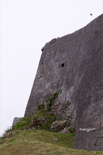 世界遺産　勝連城跡へ_e0259754_2138105.jpg