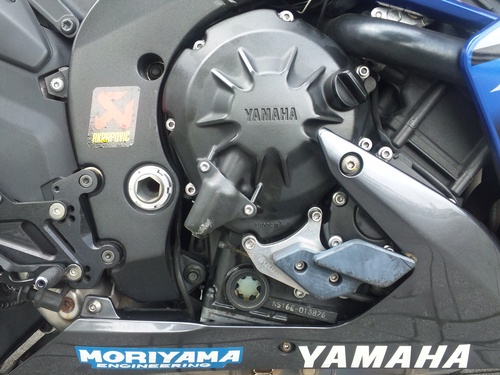 ヤマハYZF-R1・・・クラッチが・・・_a0163159_21225478.jpg