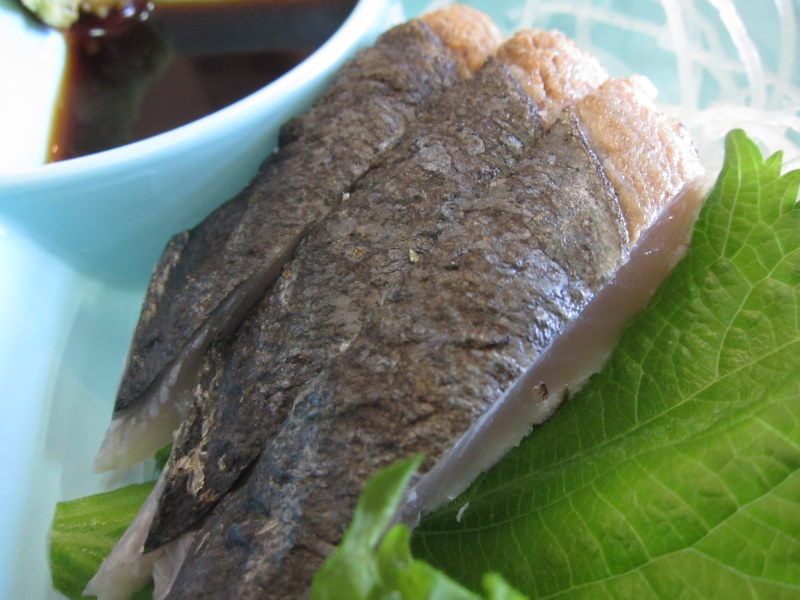 どんぶりからあふれんばかりの海鮮丼に舌鼓-やることなすこと最高クオリティ！日生牡蠣おこサイクリング②_e0138081_8382619.jpg