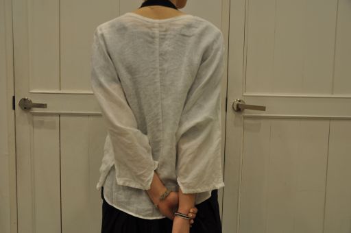 シャツをまとって　　・　・　・　　　KAPITAL_b0110582_20311282.jpg