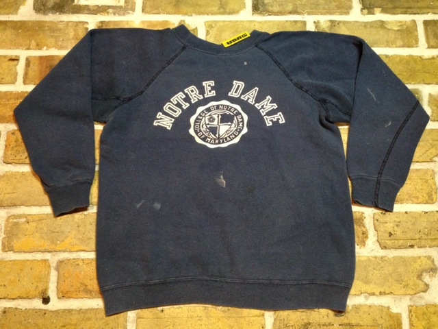 ２月２０日（水）神戸店Ｖｉｎｔａｇｅ入荷！#2　~70\'s Ｓｗｅａｔ+50\'sサテンＪＫＴ（ＴT.W.神戸店）_c0078587_1442549.jpg