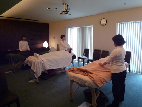 満員御礼!【ヒーリングタッチ体験会】ありがとうございました。_b0211926_17303640.jpg