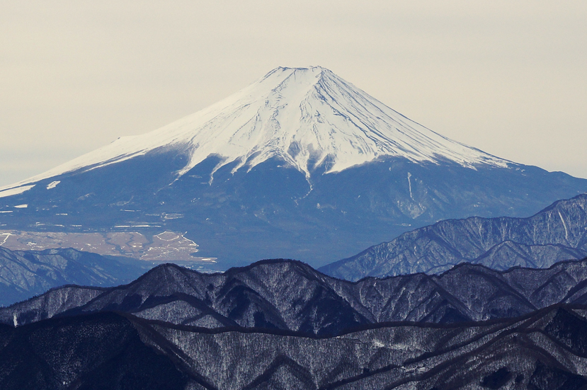 鷹ノ巣山で山ランチ♪_f0016656_8455775.jpg