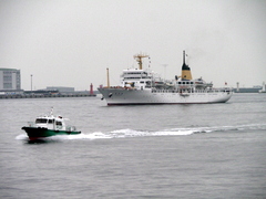 2月19日(火)､神戸港に練習船\"青雲丸\"が入りました_b0192588_11195324.jpg