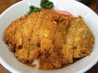 武蔵屋食堂@鳥取 ★ (番外編・カツ丼(牛肉))_f0080612_2237375.jpg