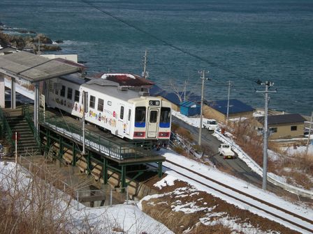 ~こんな駅から汽車に乗ってみたい~三陸鉄道・堀内駅_b0206037_010501.jpg