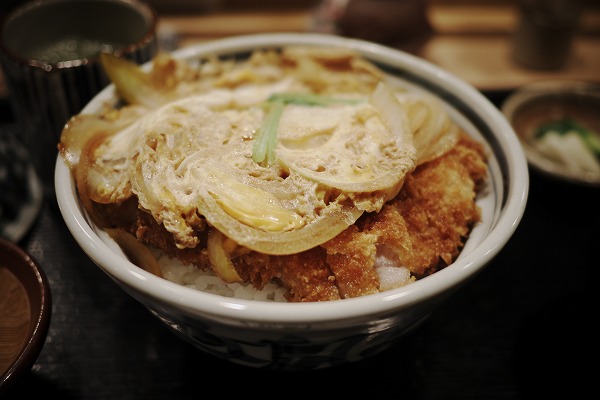 「かけかつ丼」_b0156593_10135010.jpg