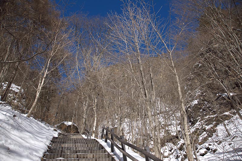 北相木村・三滝山の氷瀑_b0179231_0474428.jpg
