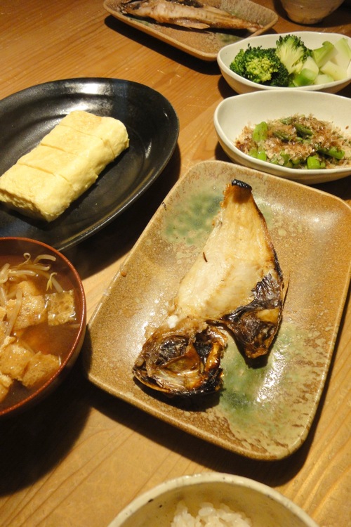 金目鯛の干物、厚焼き玉子_f0054859_8513780.jpg