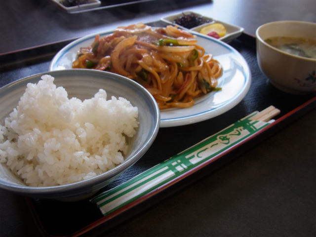 沖縄旅行記NAHAマラソン＆粟国島～粟国で食べたもの・買ったもの・拾ったもの～_e0003090_18181096.jpg