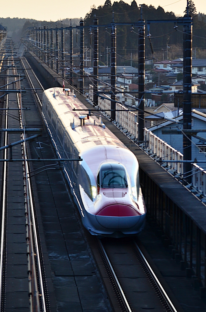 東北 秋田新幹線 撮影 直線の赤い新幹線撮り ツッチ の train photo blog 東北 秋田新幹線 撮影 直線の赤い新幹線撮り ツッチ の train photo blog