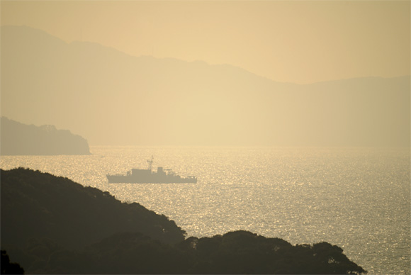 『平成25年度機雷戦訓練』（八代海）第4日「夜明け出港・夕陽・不知火海星団」（速報）_e0150566_1214155.jpg