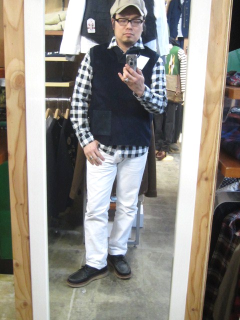 BRENIRE ・・・ 在りそで無い素材・デザインMIX の秀逸VEST!★!_d0152280_23312182.jpg