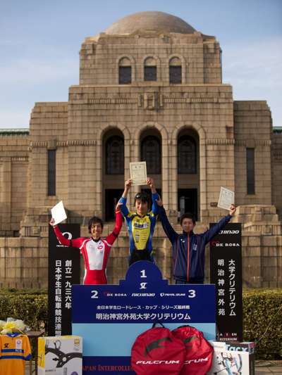 金栄堂サポート：鹿屋体育大学・橋本英也選手 明治神宮クリテリウムご報告&インプレッション！_c0003493_13252346.jpg